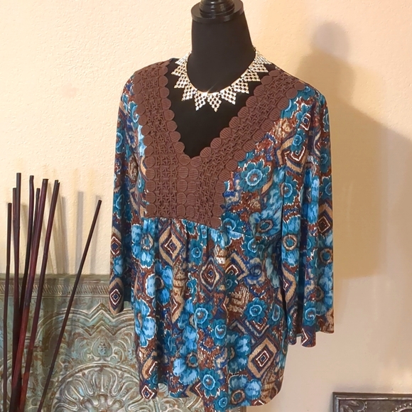 SOUTHWEST TOP - Picture 4 of 8